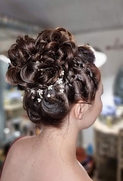 Bridal hair