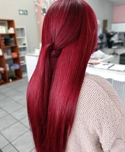 Wine red